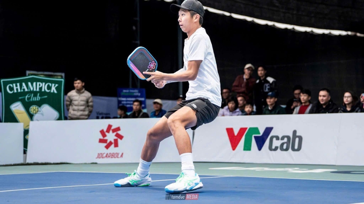 hướng dẫn phân biệt thật giả vợt proton chính xác nhất