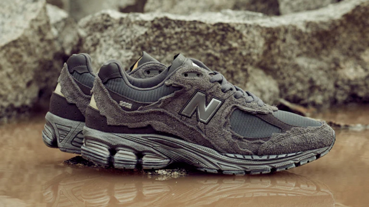 new balance 2002r protection pack chính thức trở lại