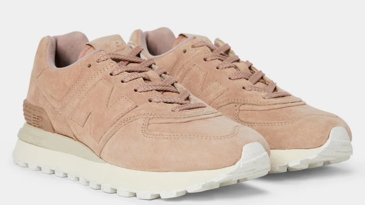 bộ sưu tập todd snyder x nb 574 lấy cảm hứng từ aperitivo ý