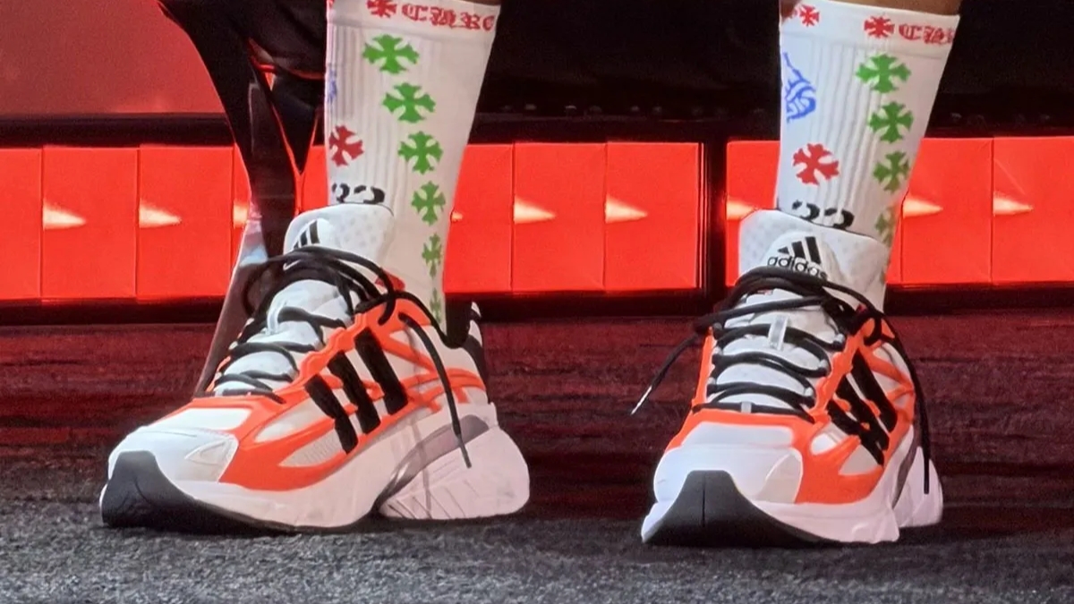 adidas tung ra mẫu sneaker dành cho mọi đối tượng adidas tung ra mẫu sneaker dành cho mọi đối tượng