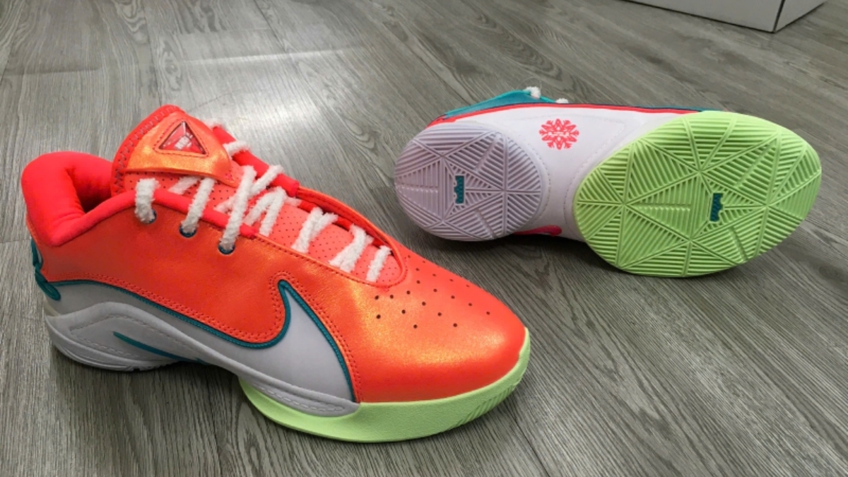 bộ sưu tập sneaker chủ đề giáng sinh hot nhất hiện nay bộ sưu tập sneaker chủ đề giáng sinh hot nhất hiện nay