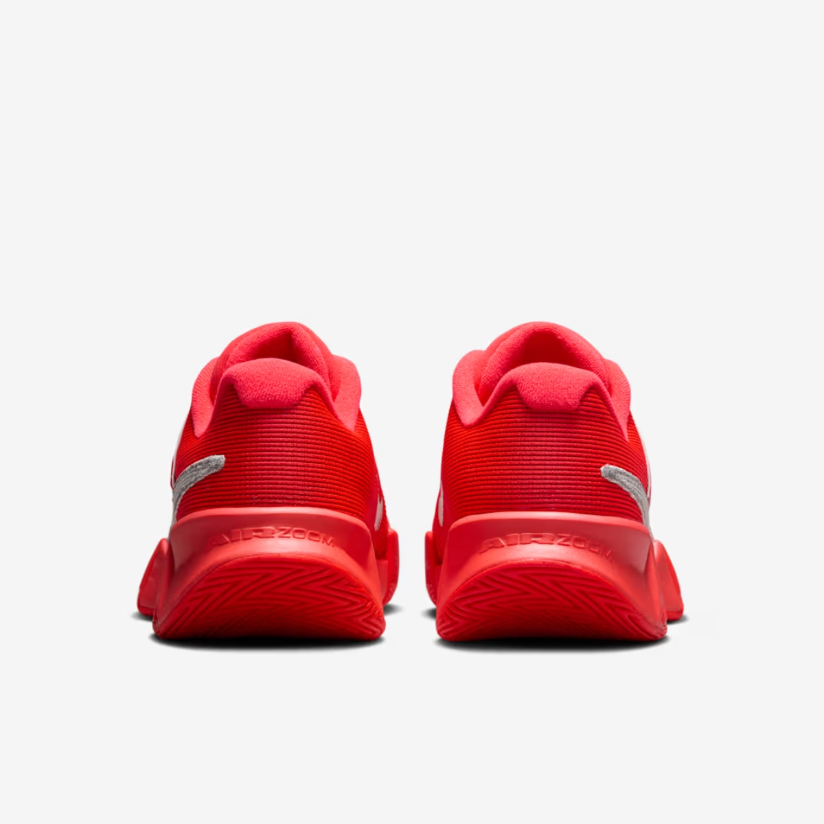 7 giày nike gp challenge pro premium 'bright crimson/metallic silver' hq2609-600