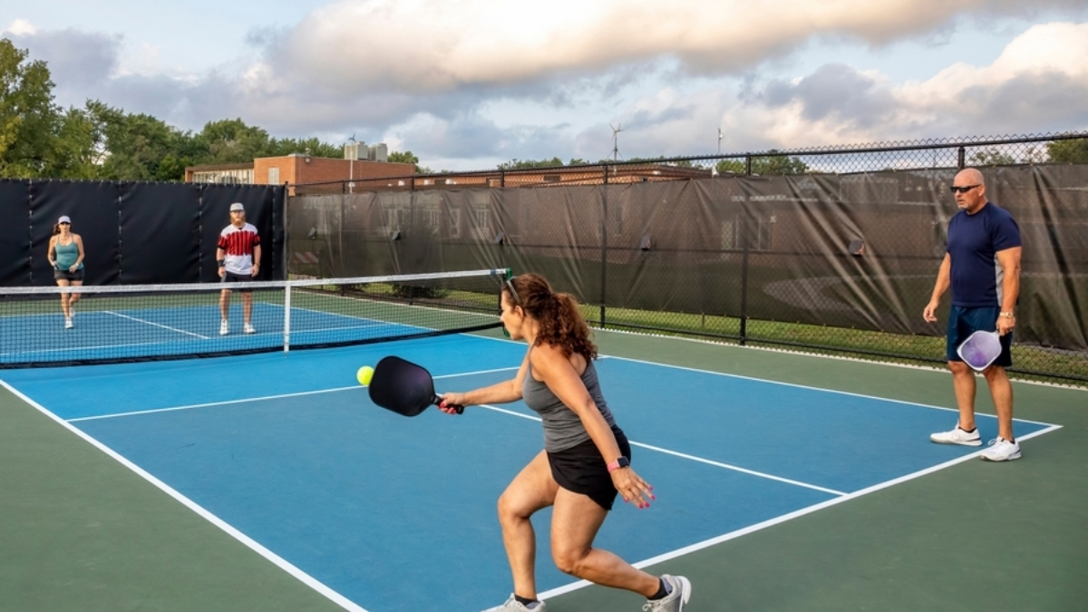 cách đối phó đối thủ trong pickleball bằng "tư duy thép"