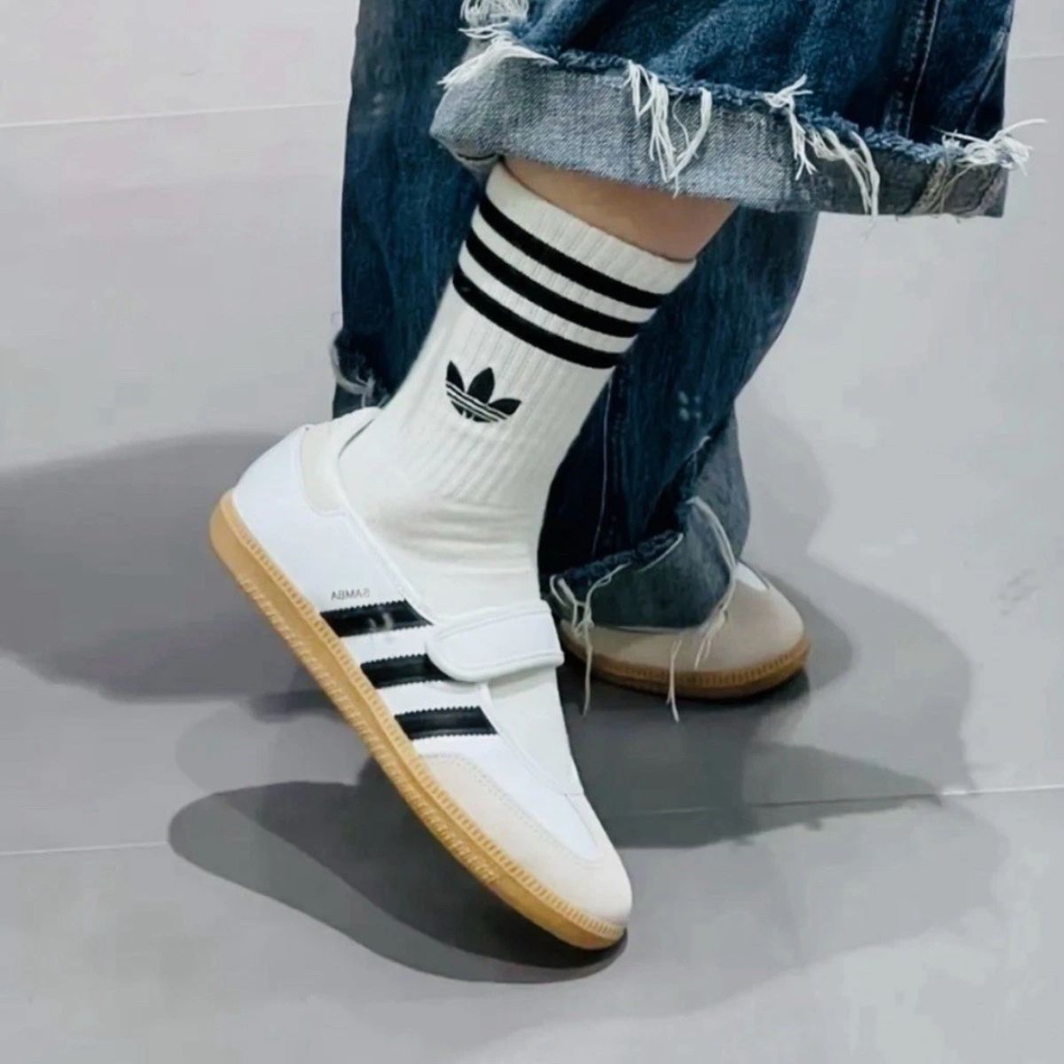 giày adidas samba jane ‘cloud white’ jr1402 (6) giày adidas samba jane ‘cloud white’ jr1402