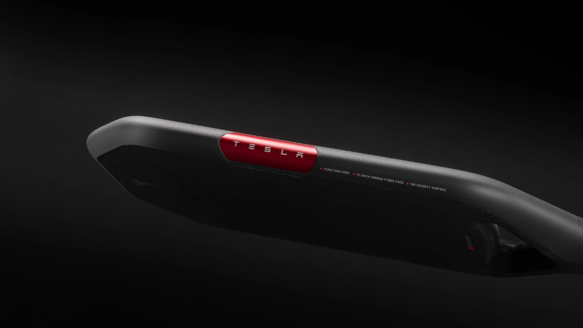 selkirk hợp tác với tesla ra mắt vợt pickleball "không viền'