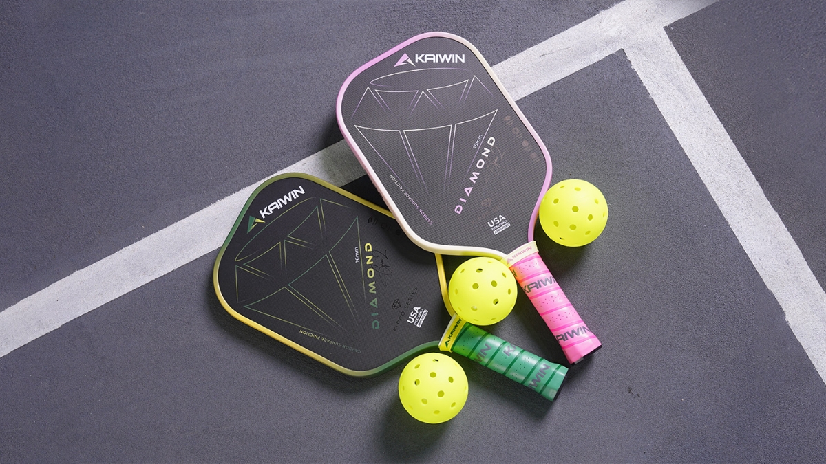 bí quyết chọn bóng pickleball phù hợp cho từng cấp độ
