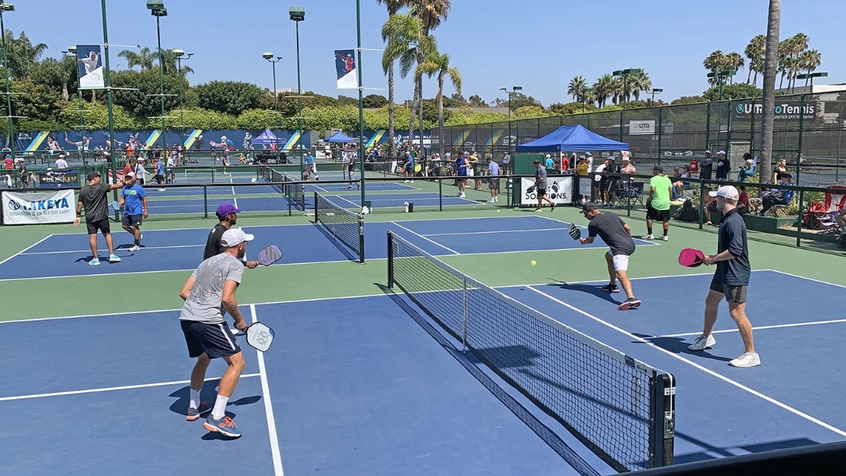 luật 2 nẩy trong pickleball: "luật vàng" quyết định thắng thua