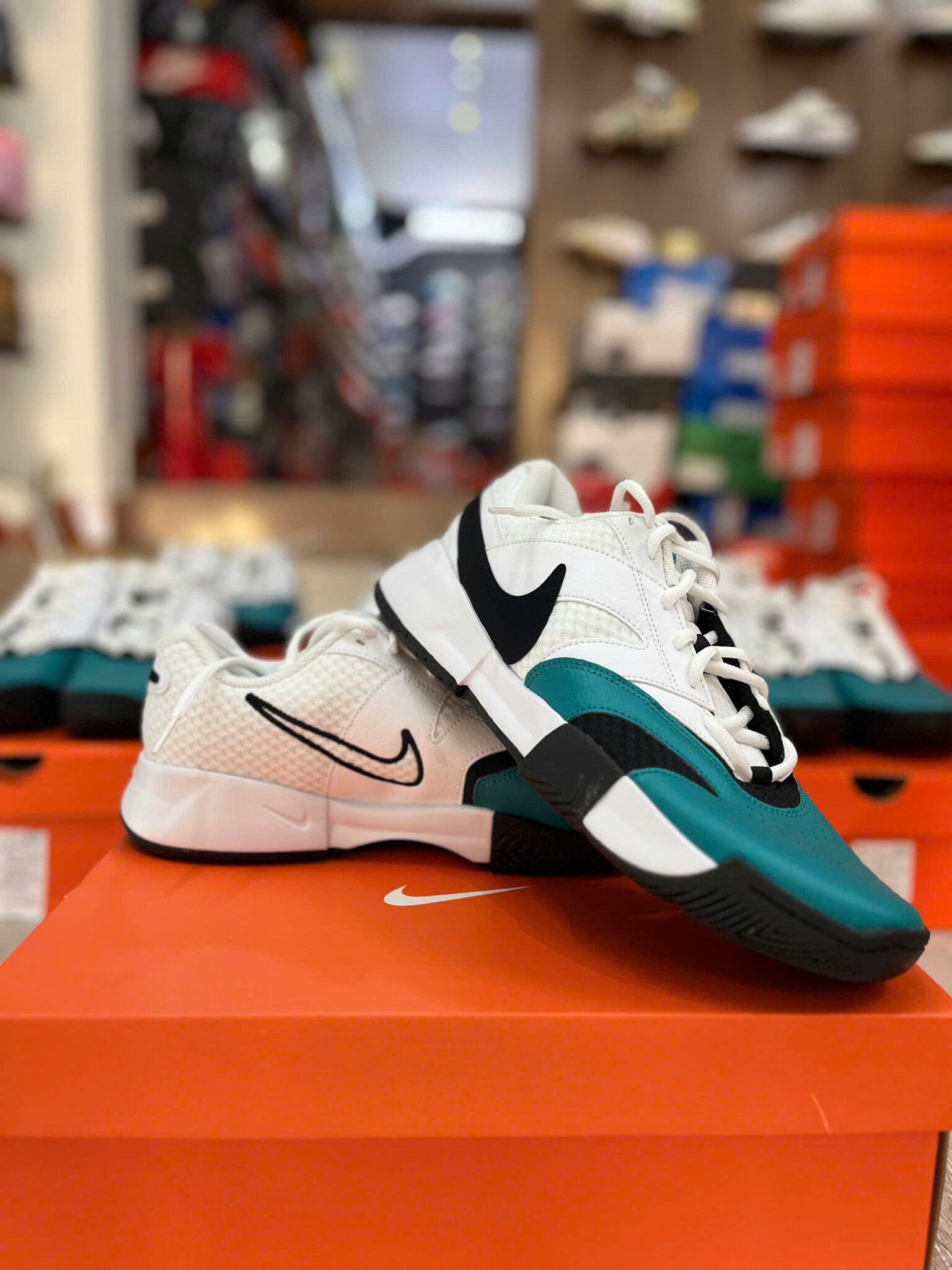 z7277574338989_4f9109a86599394e29badc9a2220fb21 giày nike court lite 4 'white radiant emerald' fd6574-104