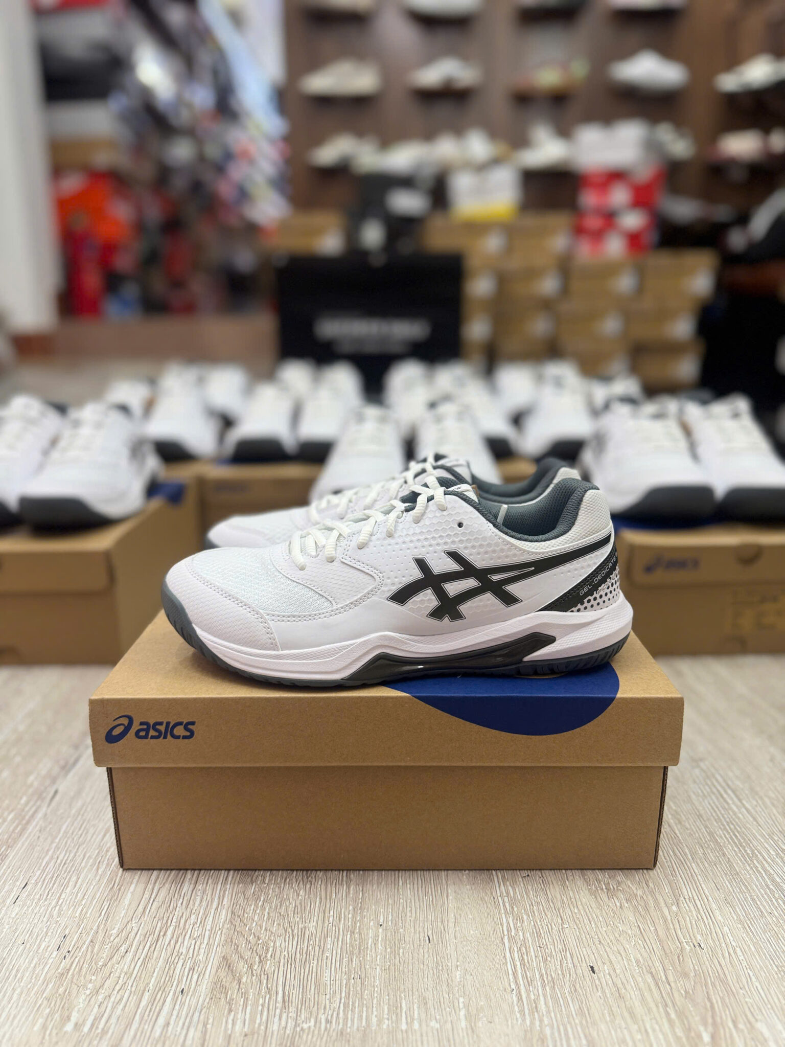 z7347097519937_8f833ed8b7bf80d430cff0e757c946db giày pickleball asics dedicate 8 'white/gunmetal' 1041a409-105