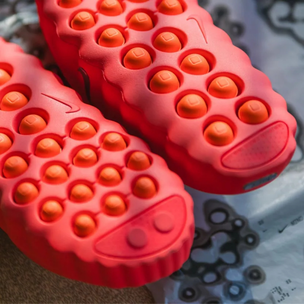 dép nike mind 001 slide ‘solar red’ hq4307-600 (5) dép nike mind 001 slide ‘solar red’ hq4307-600