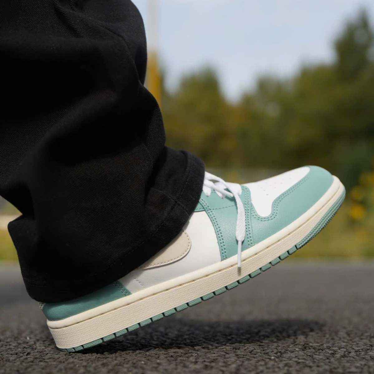 giày nike air jordan 1 low ‘white cannon’ dc0774-138 (4) giày nike air jordan 1 low ‘white cannon’ dc0774-138