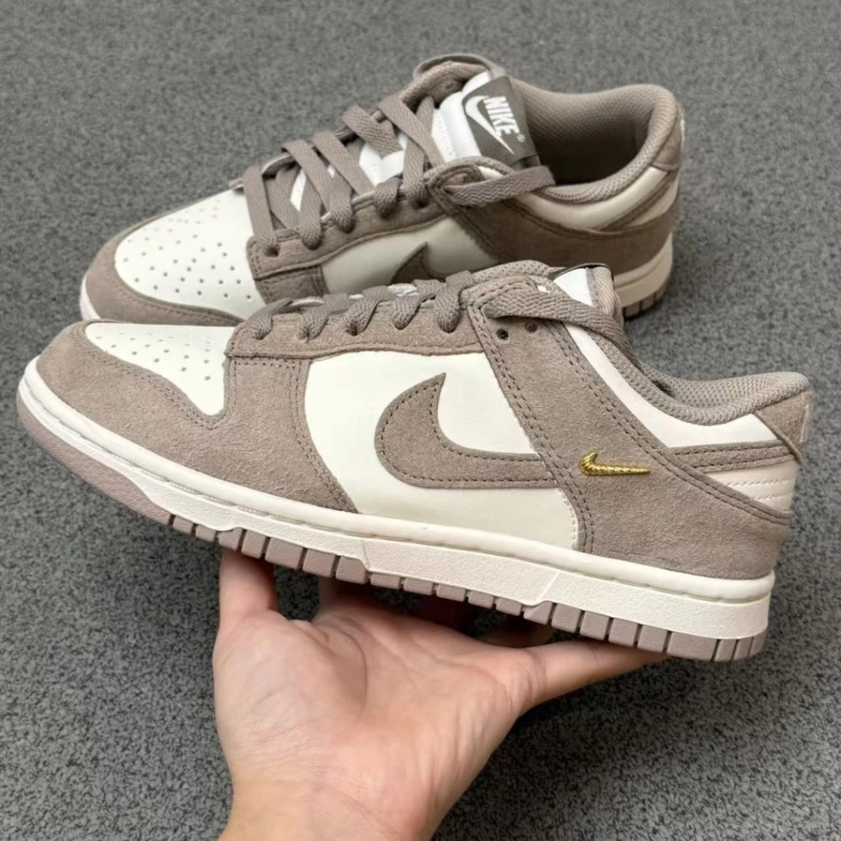 giày nike dunk low ‘malt gold’ ib4417-105 (2) giày nike dunk low ‘malt gold’ ib4417-105