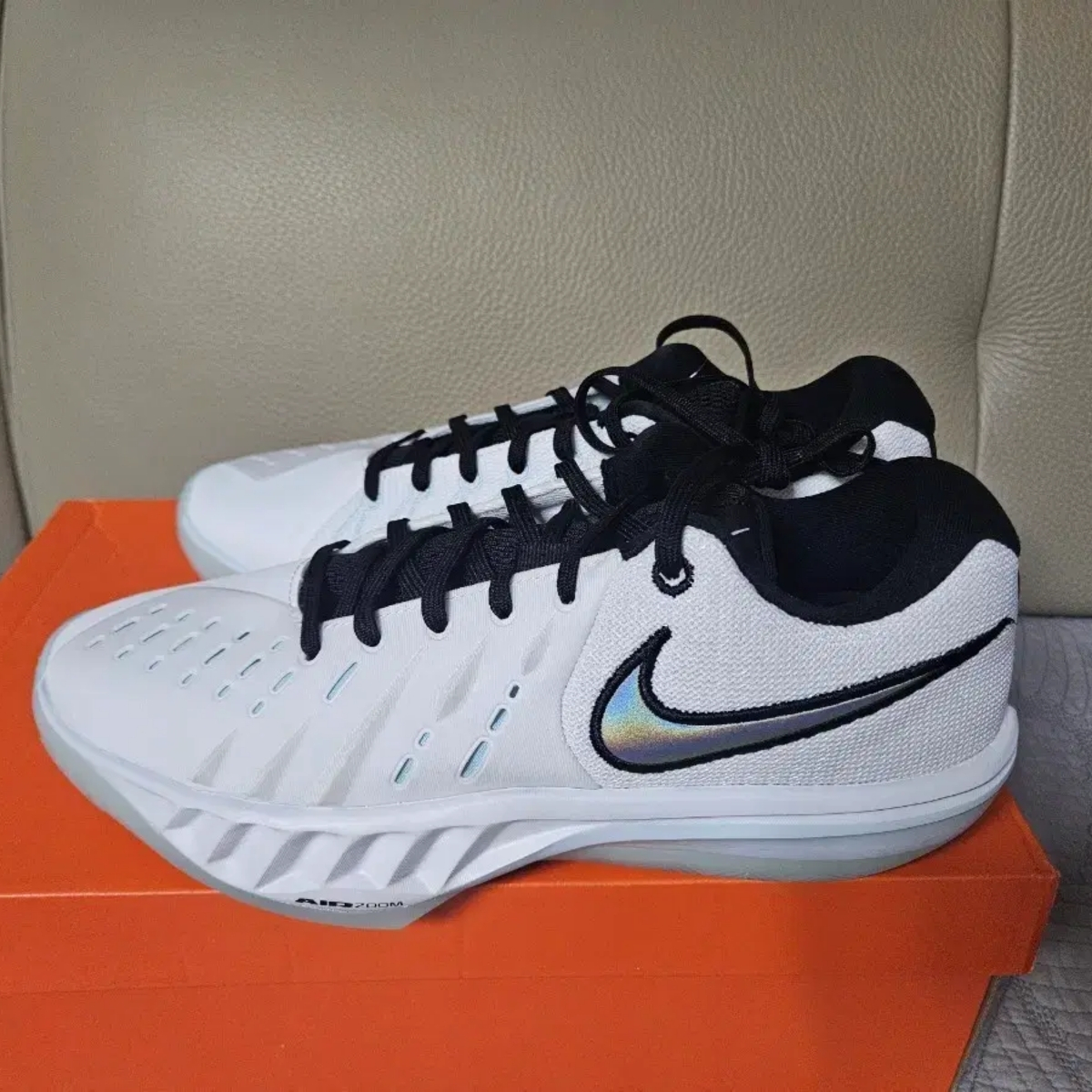 giày nike g.t. cut academy 2 ep ‘white’ hv9775-101 giày nike g.t. cut academy 2 ep ‘white’ hv9775-101