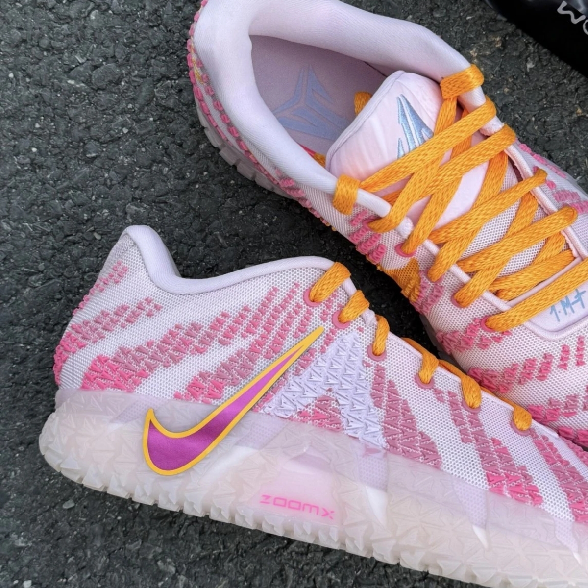 giày nike ja 3 ep ‘pink foam’ hf2794-601 (2) giày nike ja 3 ep ‘pink foam’ hf2794-601