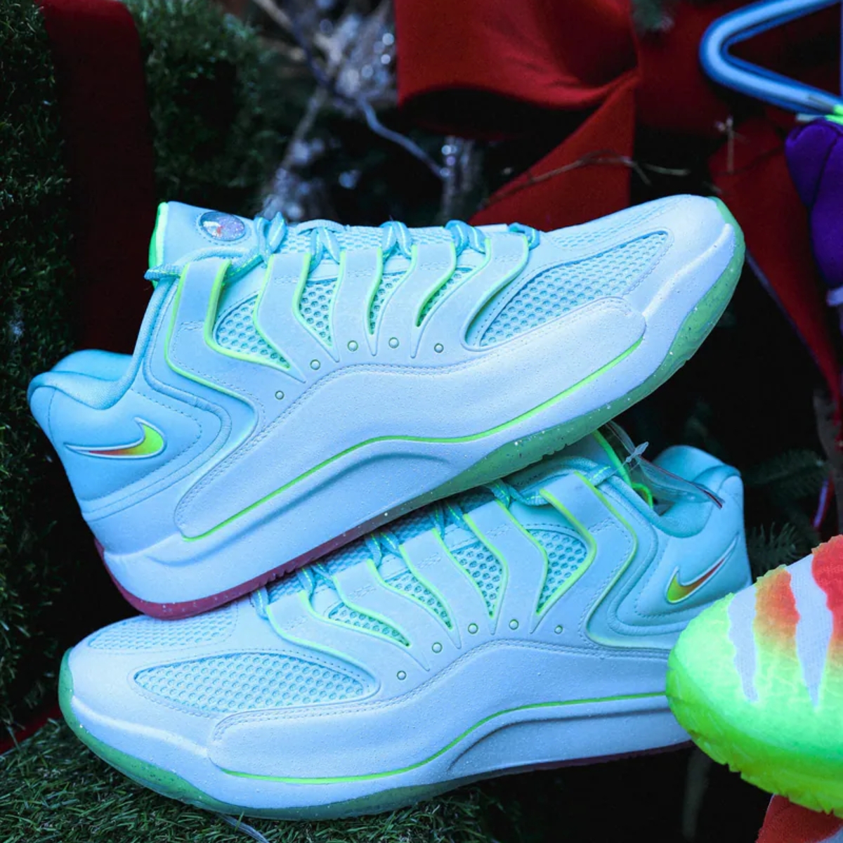 giày nike kd18 ‘snowed in’ hv1996-100 (5) giày nike kd18 ‘snowed in’ hv1996-100