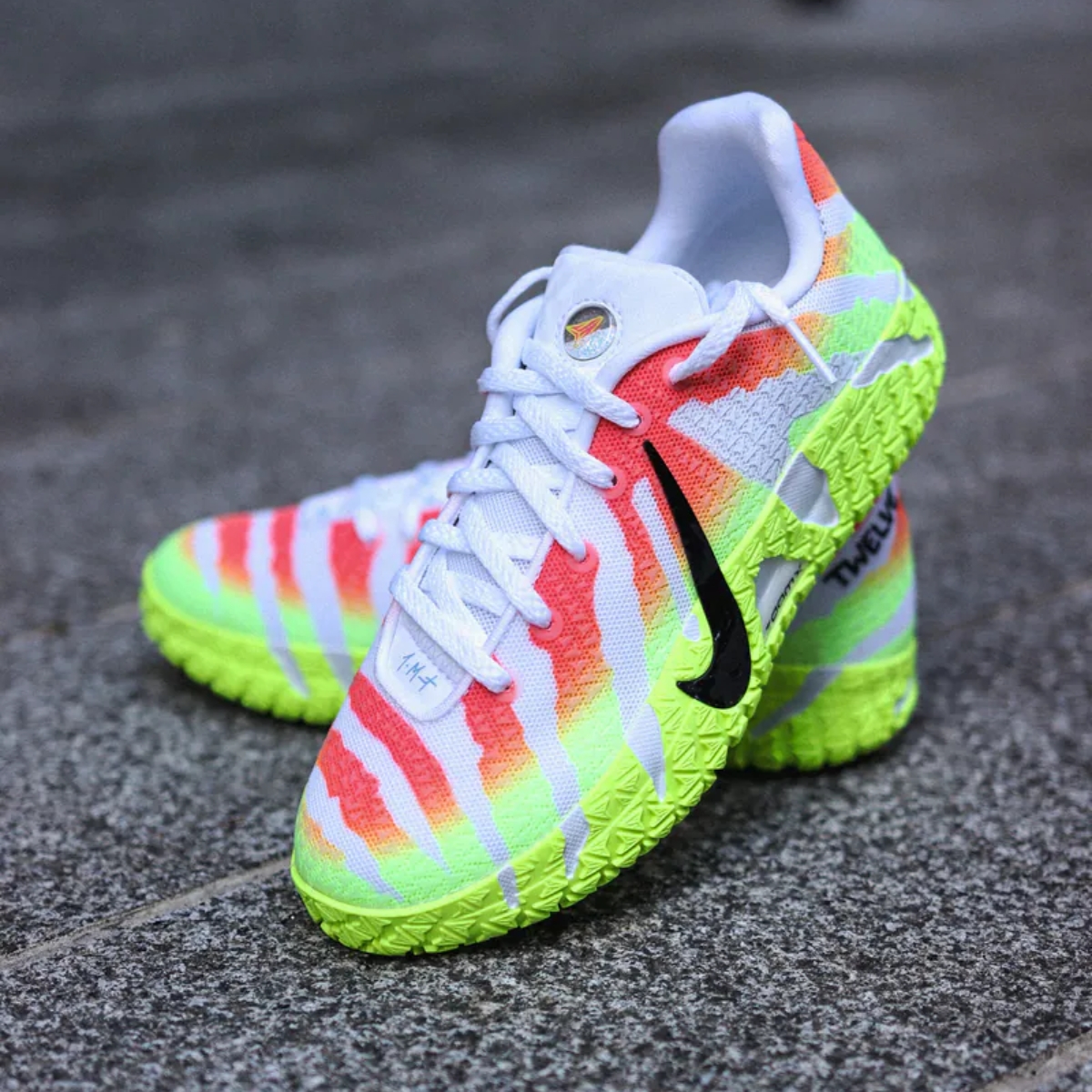 giày nike(gs) nike ja 3 'christmas' im8692-100 (4) giày nike(gs) nike ja 3 'christmas' im8692-100