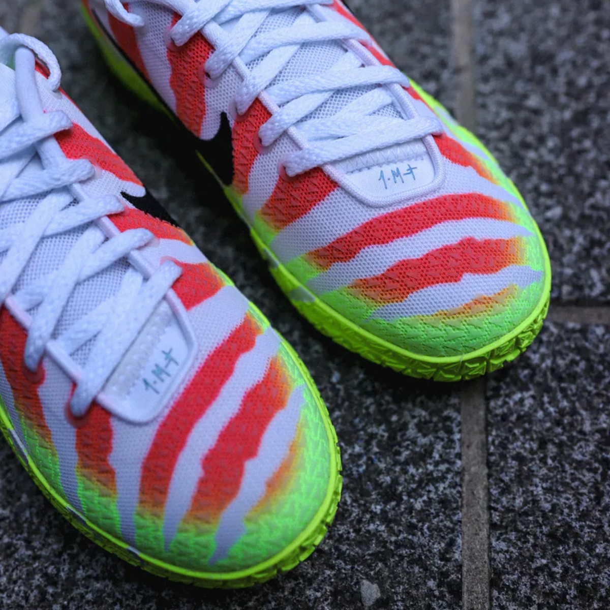 giày nike(gs) nike ja 3 'christmas' im8692-100 (5) giày nike(gs) nike ja 3 'christmas' im8692-100