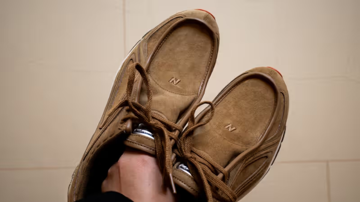 new balance 1890a – sự giao thoa giữa chạy bộ và giày lười