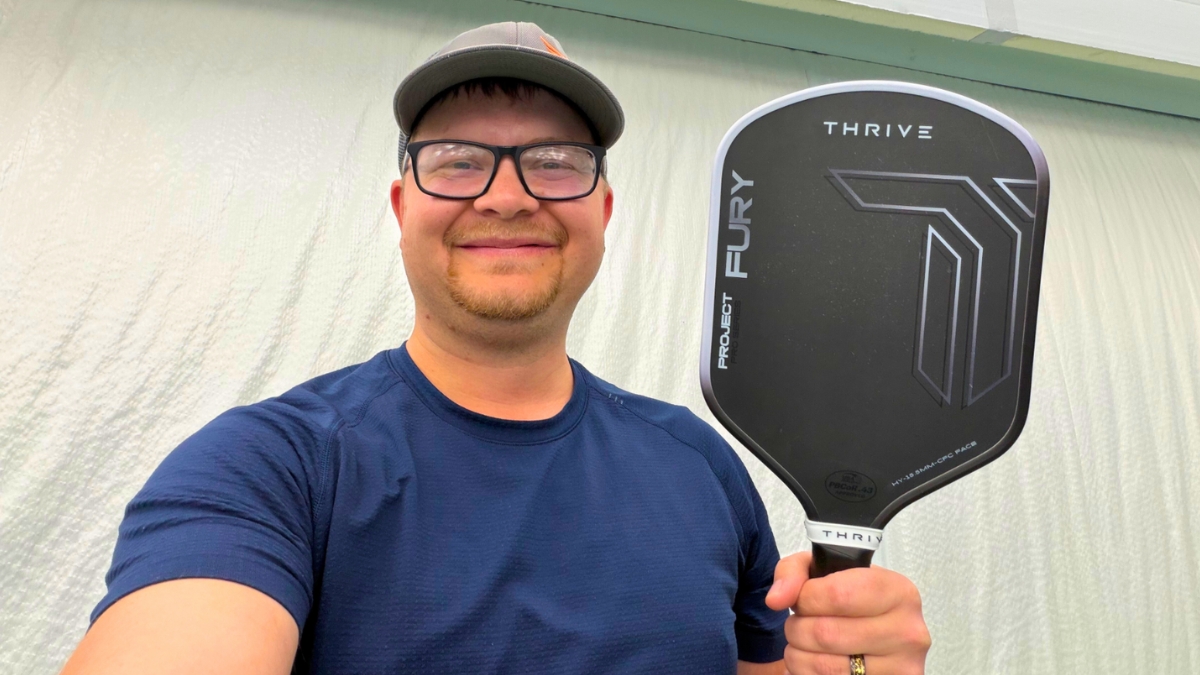 thrive fury hybrid 15.5: kẻ hủy diệt mọi tay vợt trên sân đấu