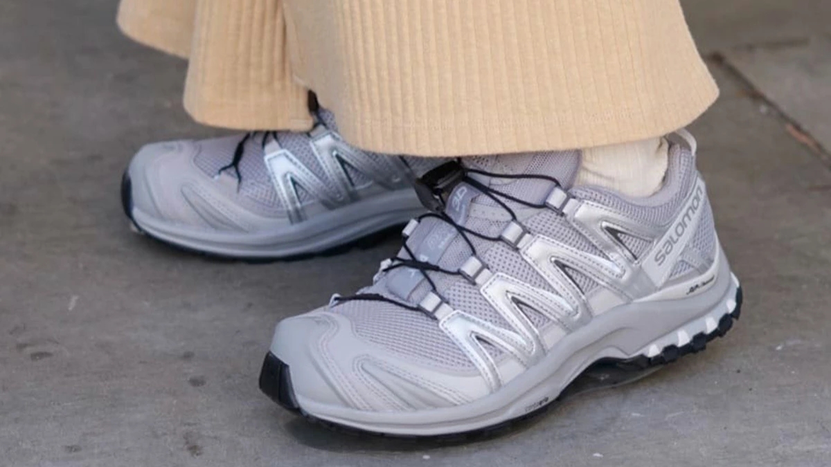 10 xu hướng sneaker lưới nữ cho mùa xuân 2026