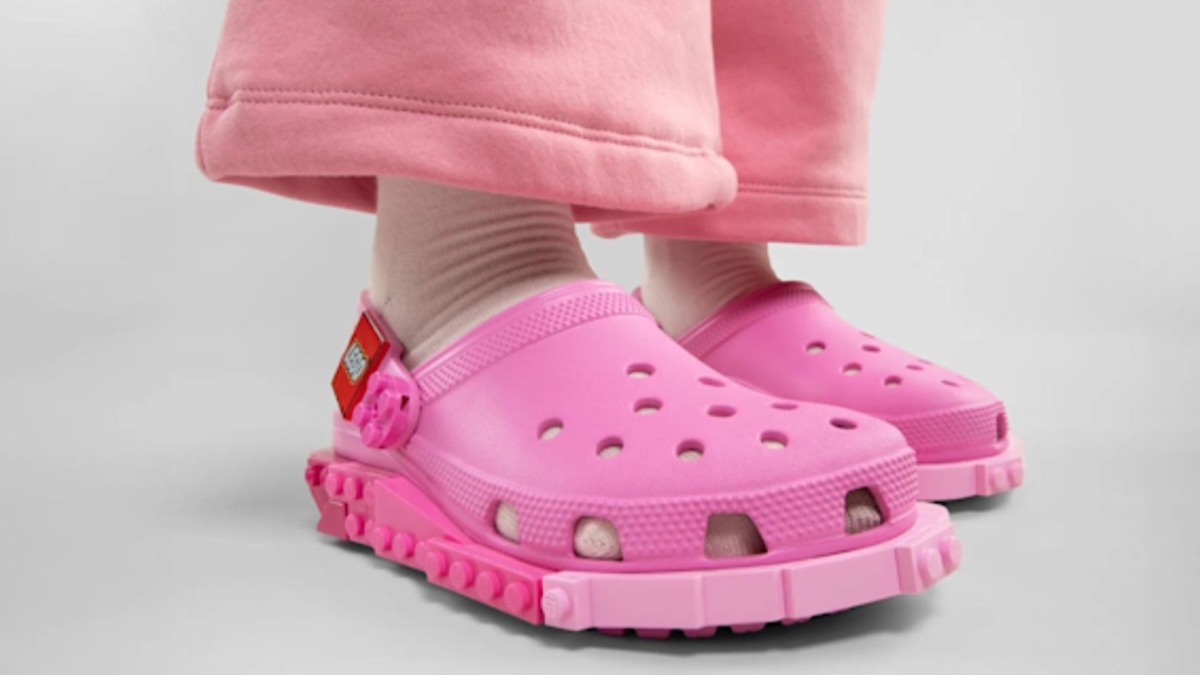 Siêu phẩm tháng 3: LEGO x Crocs vừa độc vừa lạ
