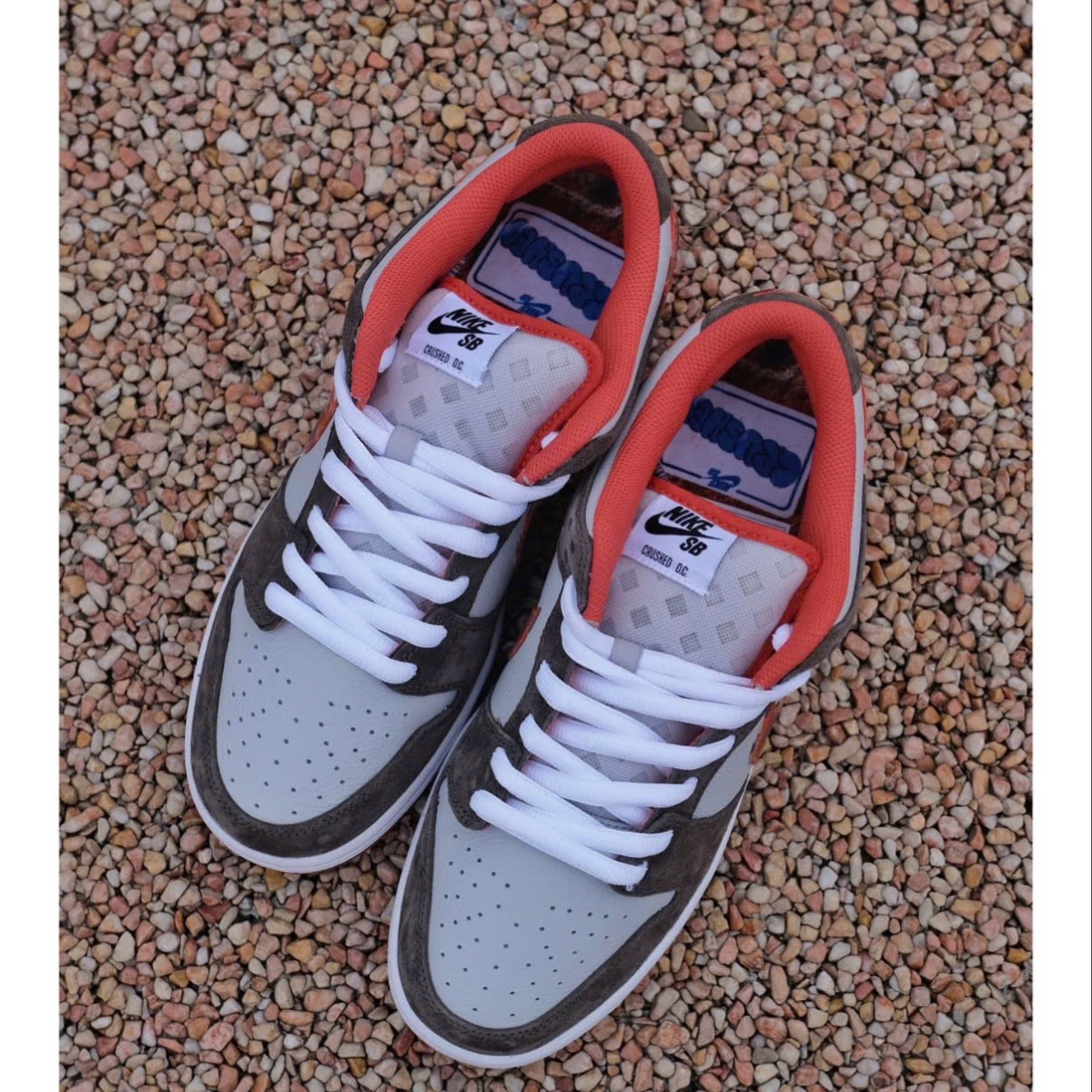 Giày Nike SB Dunk Low ‘Crushed DC’ DH7782-001 (2)