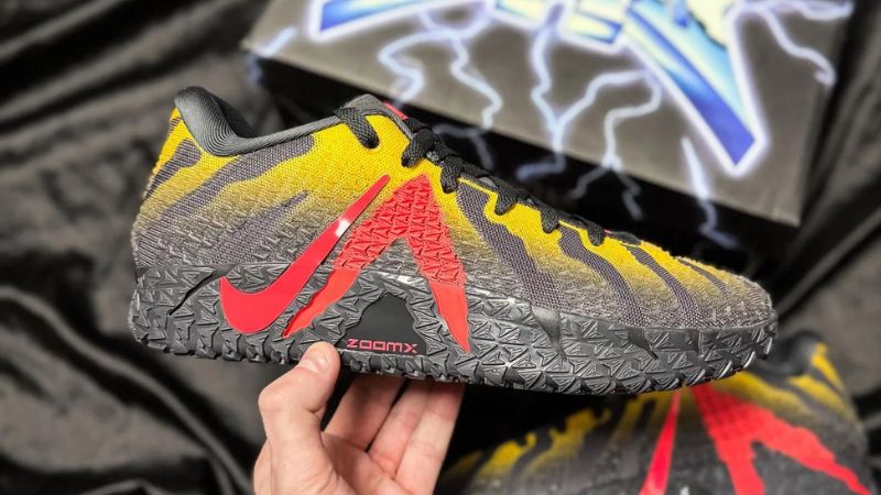 Bộ sưu tập Jurassic Park x Nike Ja 3 mang đến trải nghiệm di chuyển trên sân mượt mà