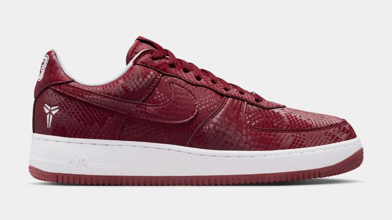 Nike Air Force 1 Low Kobe “Team Red” là một trong những phối màu không thể bỏ qua