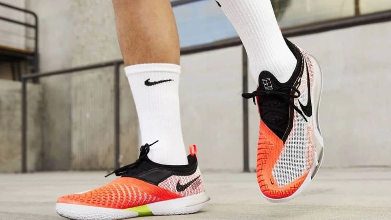 Giày pickleball Nike nam sở hữu thiết kế mạnh mẽ cùng hiệu suất vượt trội