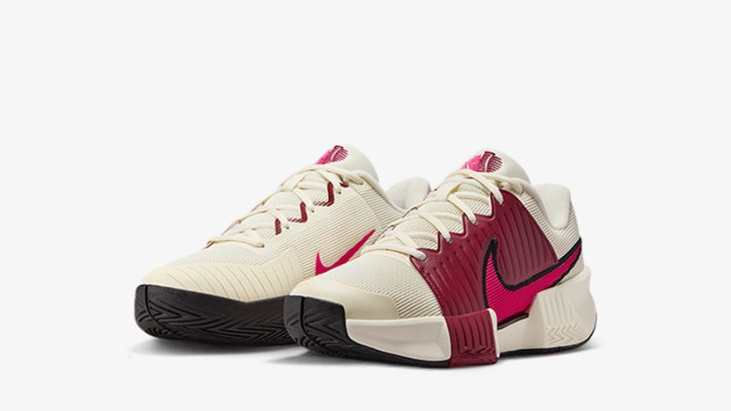 Nike GP Challenge Pro ‘Pale Ivory’ cung cấp trải nghiệm lên chân cực tốt nhờ hệ thống đệm Air Zoom