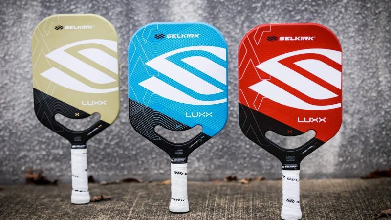 Selkirk LUXX Control Air Invikta được coi là giải pháp hoàn hảo cho tay vợt tennis gặp chấn thương khuỷu tay