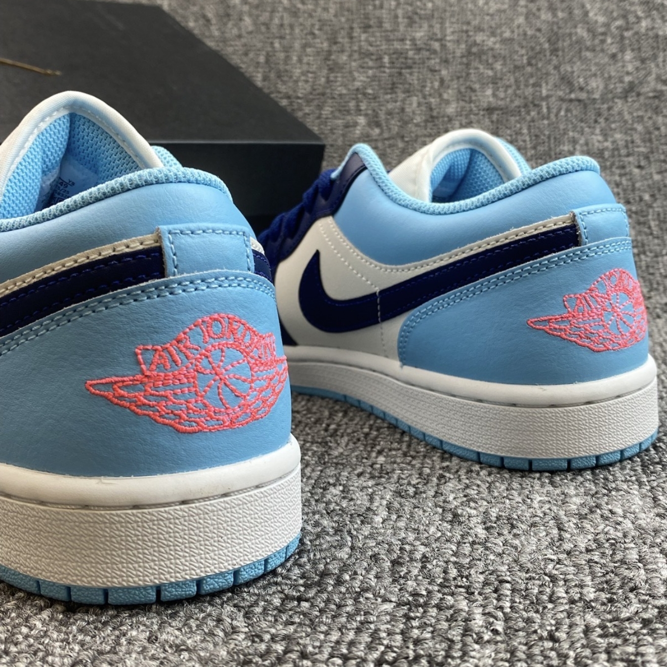 Giày Air Jordan 1 Low 'Sail Blue Chill' 553558-149 (5)