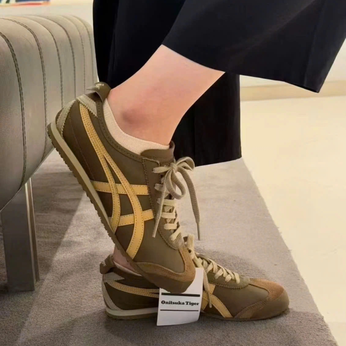 Giày Onitsuka Tiger Mexico 66 Clay Canyon Paper 1183C102-203 (2)
