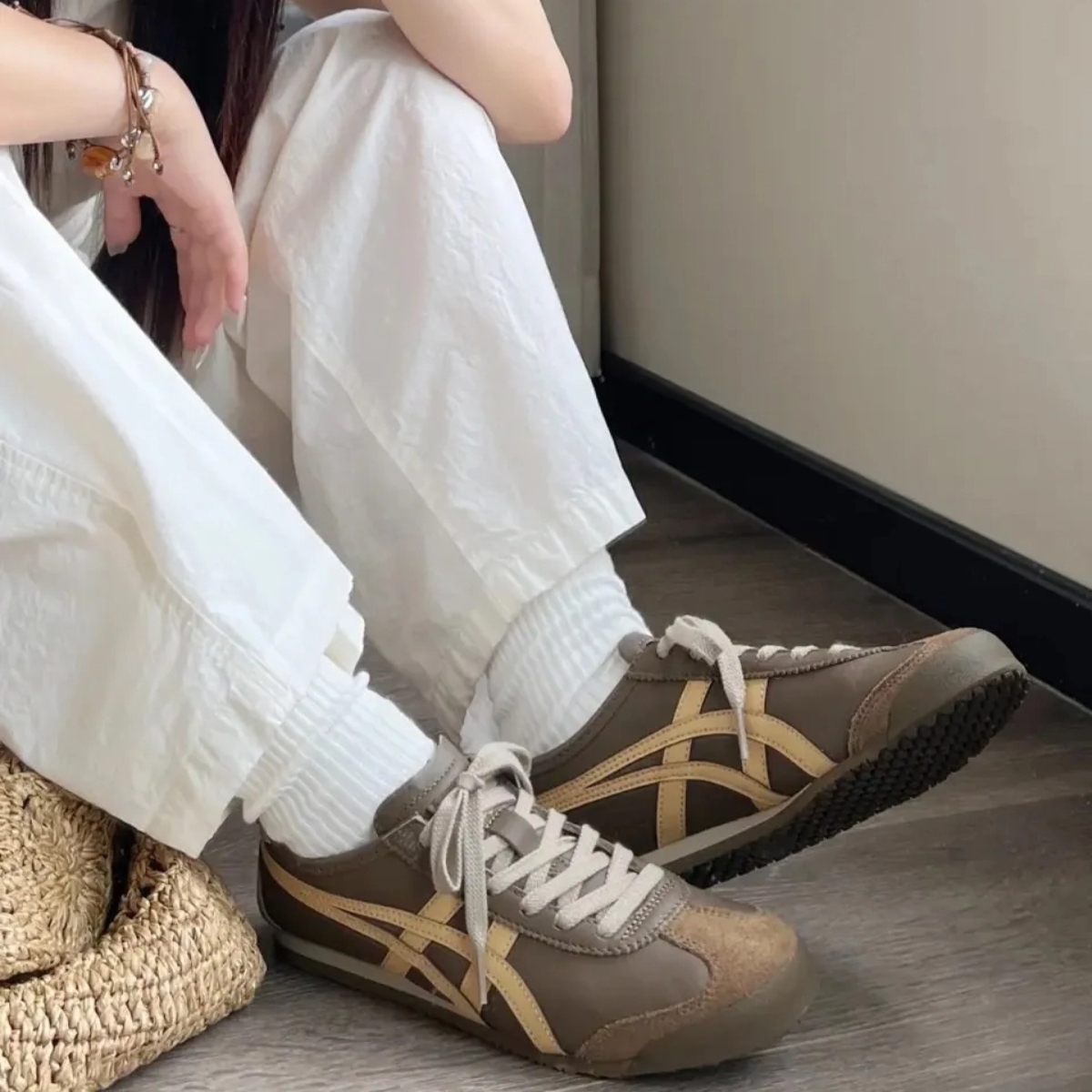 Giày Onitsuka Tiger Mexico 66 Clay Canyon Paper 1183C102-203 (7)