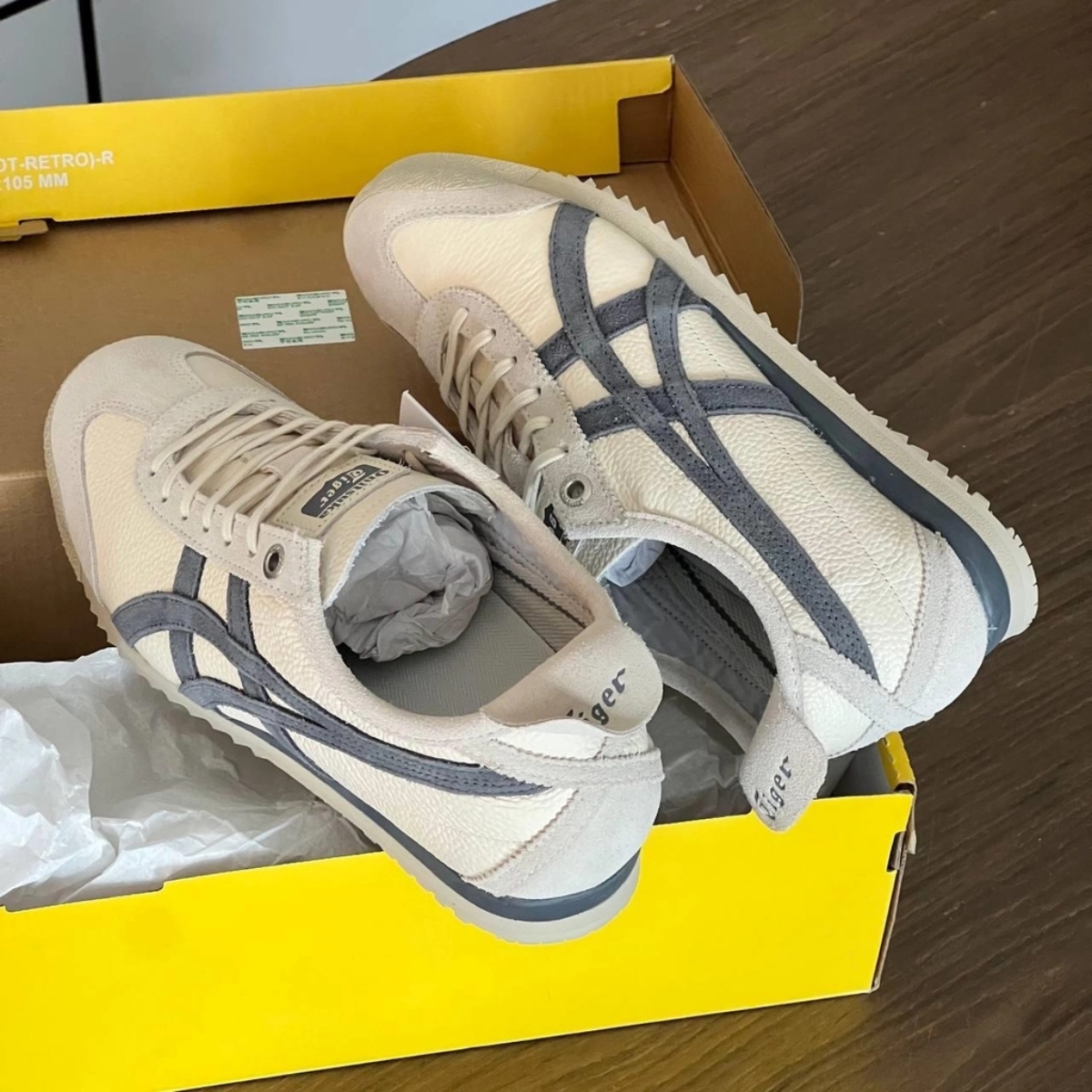 Giày Onitsuka Tiger Mexico 66 SD Birch 1183C015-200 (4)