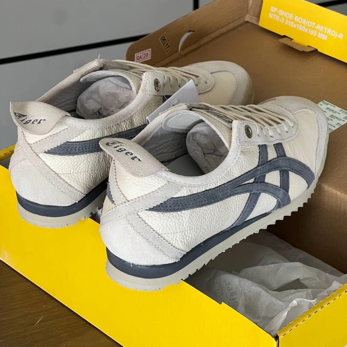 Giày Onitsuka Tiger Mexico 66 SD Birch 1183C015-200 (6)
