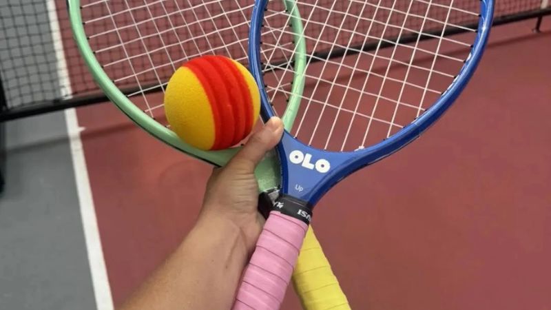 Chọn bóng chơi TYPTI nên ưu tiên bóng chuyên dụng với đường kính tiêu chuẩn 3.5 inch