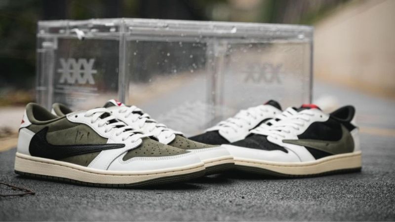 Thông tin mua hàng online và offline tại Sneaker Daily