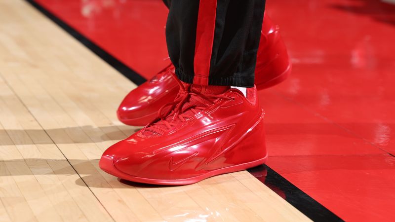 Nike KD 19 là thiết kế thứ 19 trong danh sách các sản phẩm hợp tác giữa Durant và Nike
