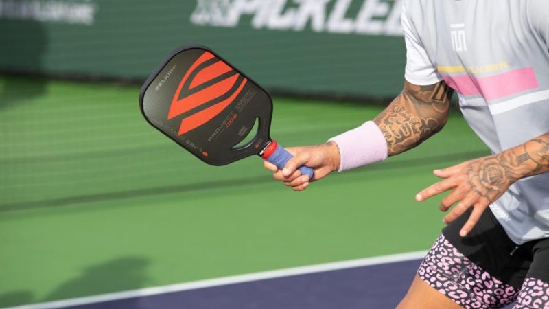 Hướng dẫn cách chọn những cây vợt pickleball Selkirk nổi bật không nên bỏ lỡ cho từng người chơi