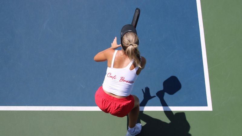 Bài tập phản xạ Kitchen hỗ trợ xử lý những cú dink hiểm hóc trong pickleball nhanh và chính xác hơn