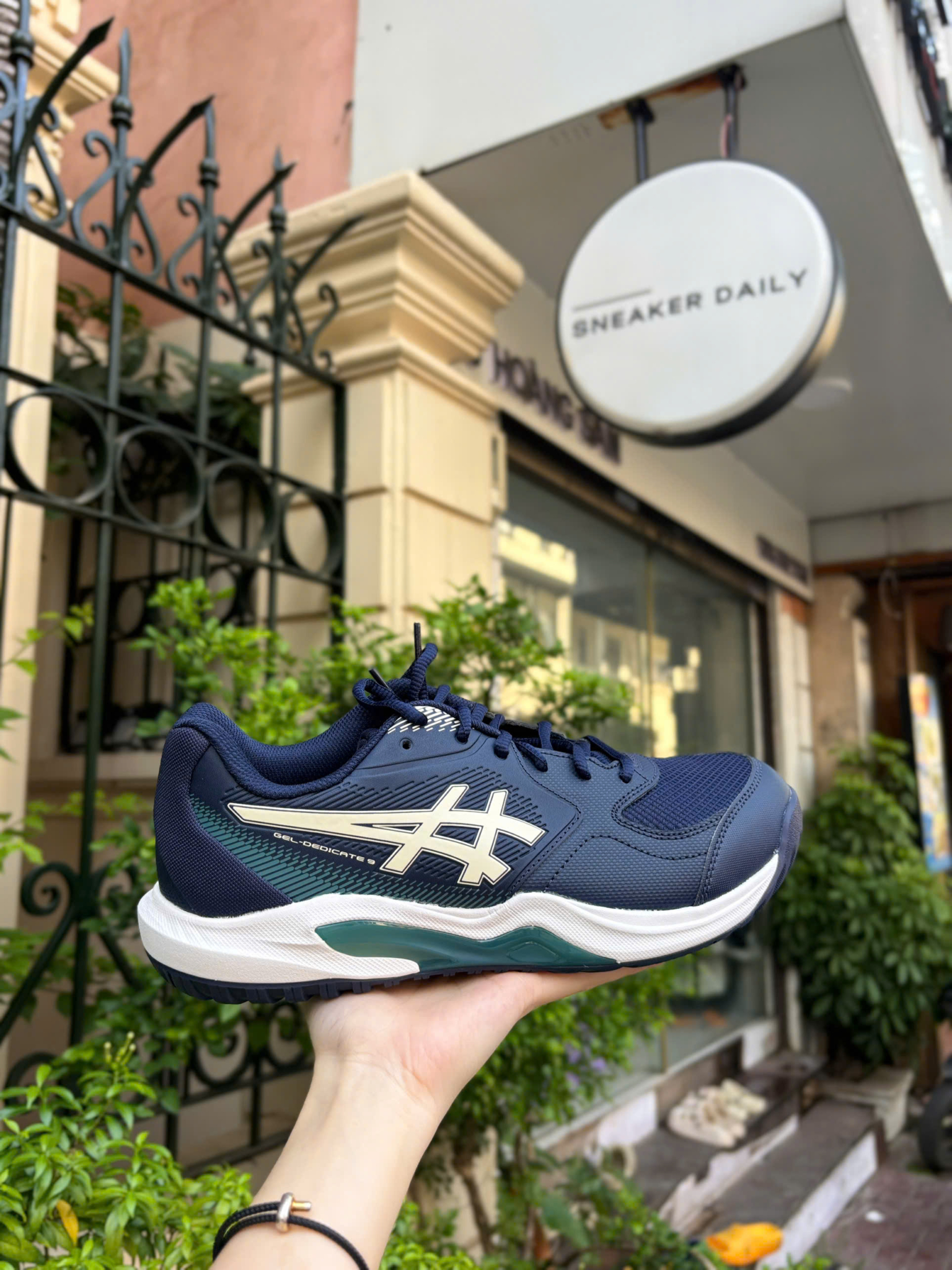 Giày Tennis/Pickleball Asics Gel Dedicate 9 Wide ‘Midnight/Oatmeal’ 1041A544-400 Giày Tennis/Pickleball Asics Gel Dedicate 9 Wide ‘Midnight/Oatmeal’ 1041A544-400
