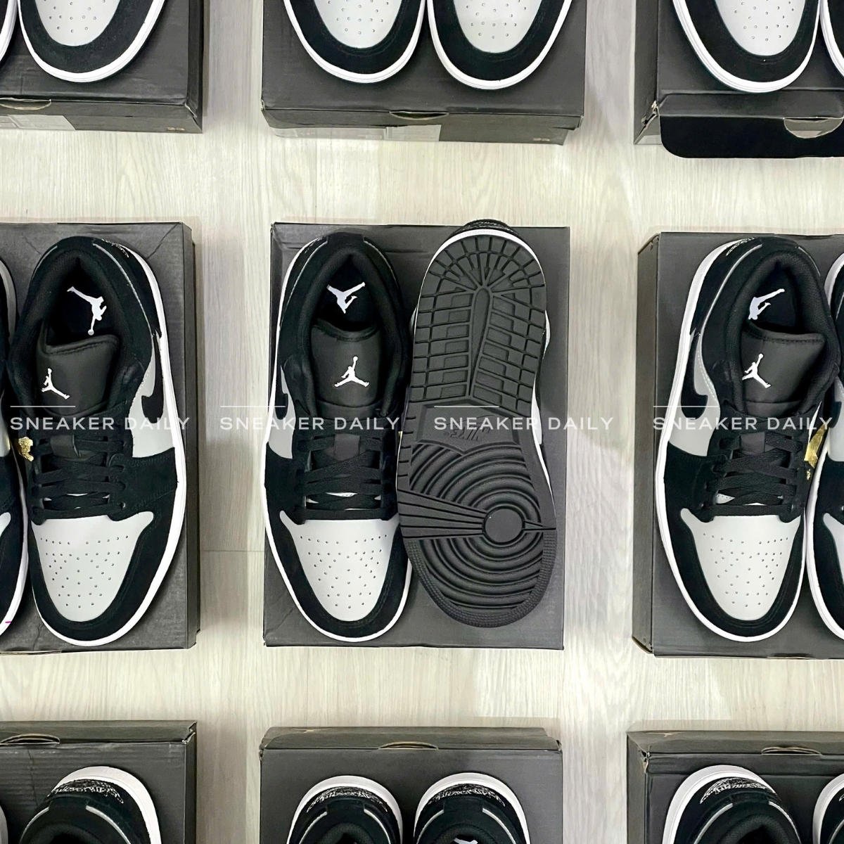 Giày Air Jordan 1 Low "Black/Light Smoke Grey" 553558-048 Giày Air Jordan 1 Low "Black/Light Smoke Grey" 553558-048