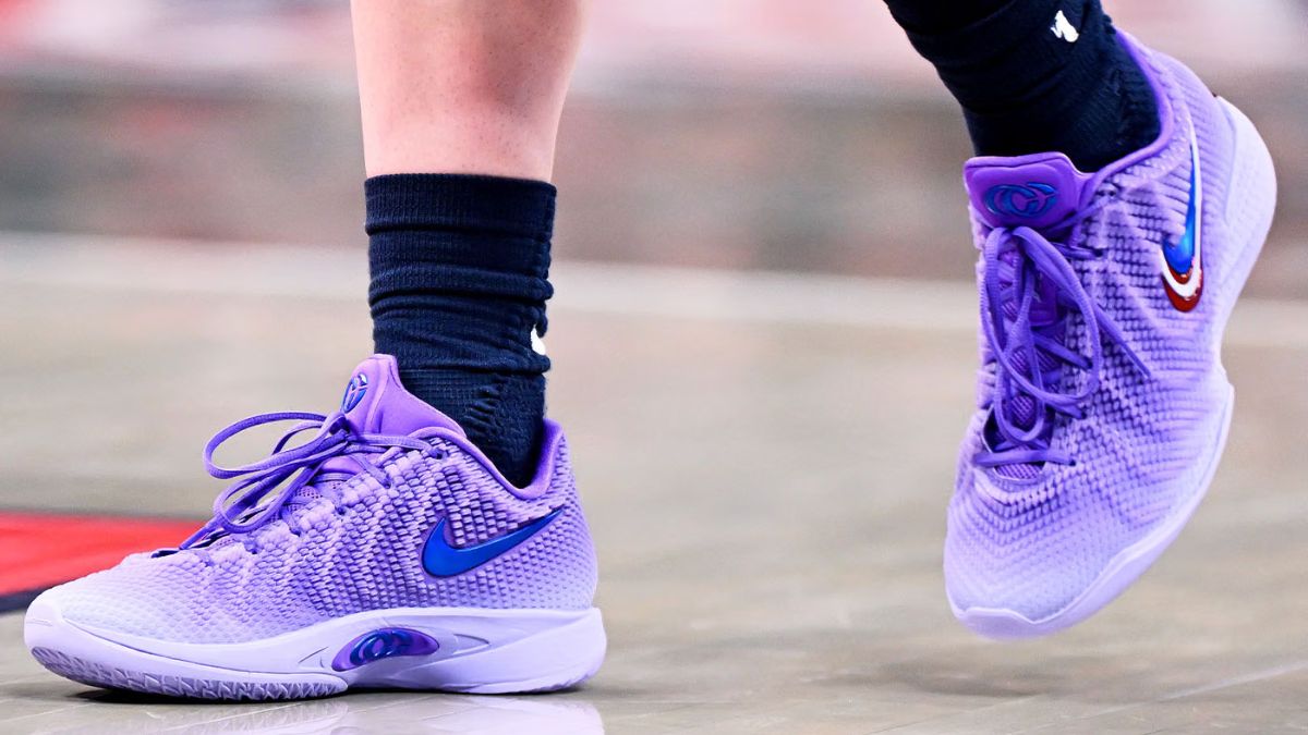 Lộ Diện Nike Caitlin 1 Purple đánh dấu sự trở lại của Caitlin Clark