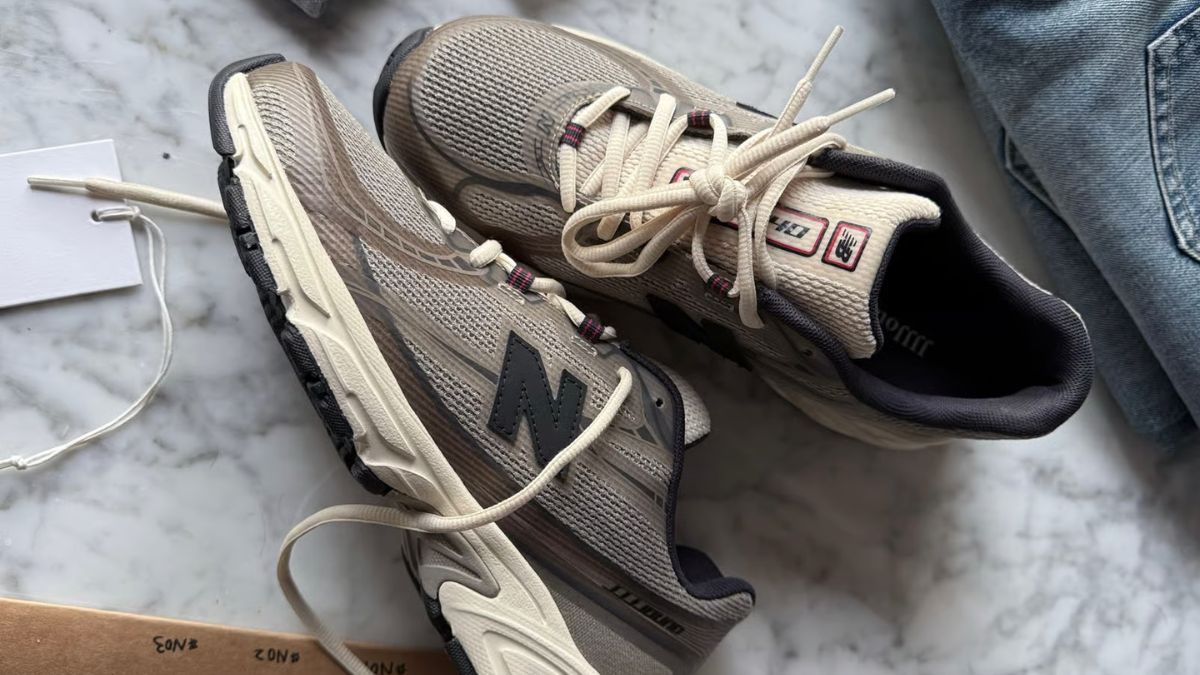 Siêu phẩm JJJJound x New Balance 740 Taupe sắp ra mắt