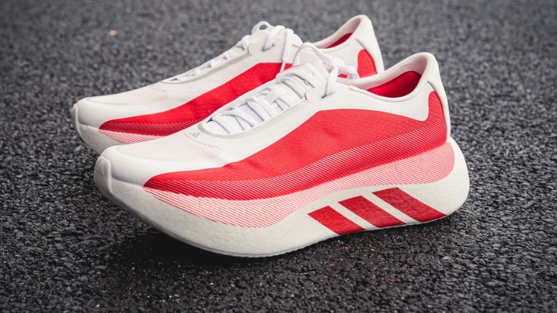 Mua adidas Hyperboost chính hãng tại Sneaker Daily với nhiều ưu đãi hấp dẫn