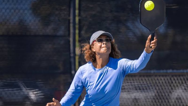 Third Shot Ladder là một trong những cách khắc phục tình trạng đánh quá mạnh trong Pickleball