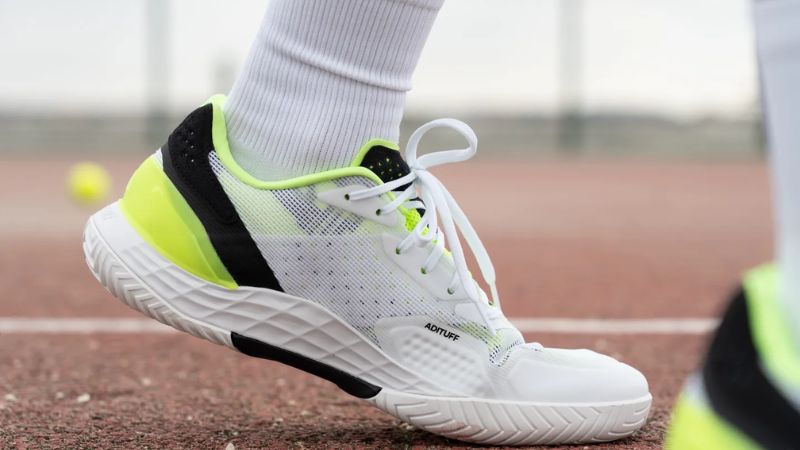 review adidas Defiant Speed 2 tổng quan thiết kế và điểm nổi bật cho người chơi tennis
