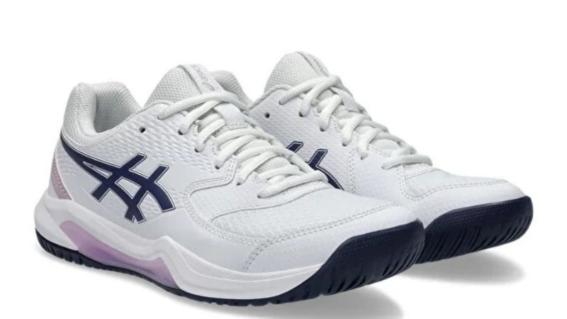 Thân giày Asics Gel Dedicate 9 kết hợp mesh thoáng khí và da tổng hợp gia cố bảo vệ mũi