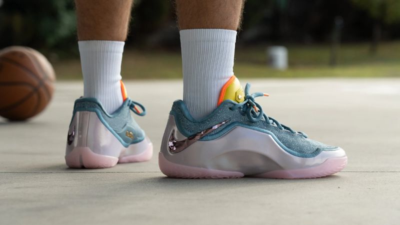 Review Nike LeBron 23